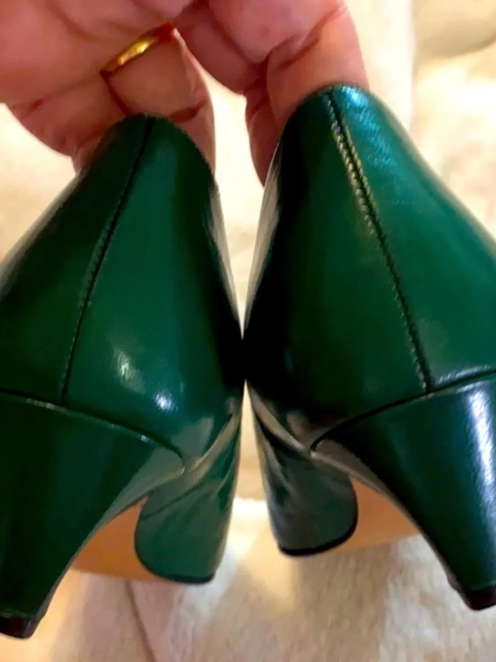 Naturalizer Teal Pointed Toe Shoes with Gold Medallion